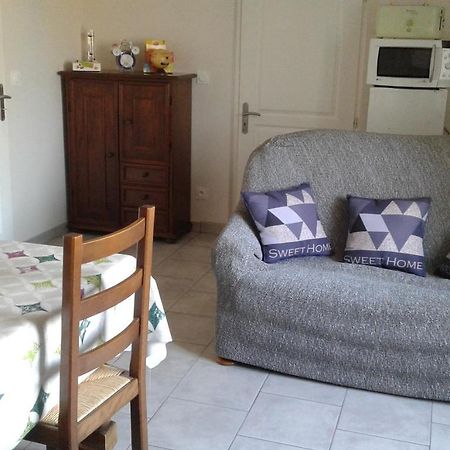 Chambres D'Hotes A Cuille Ngoại thất bức ảnh